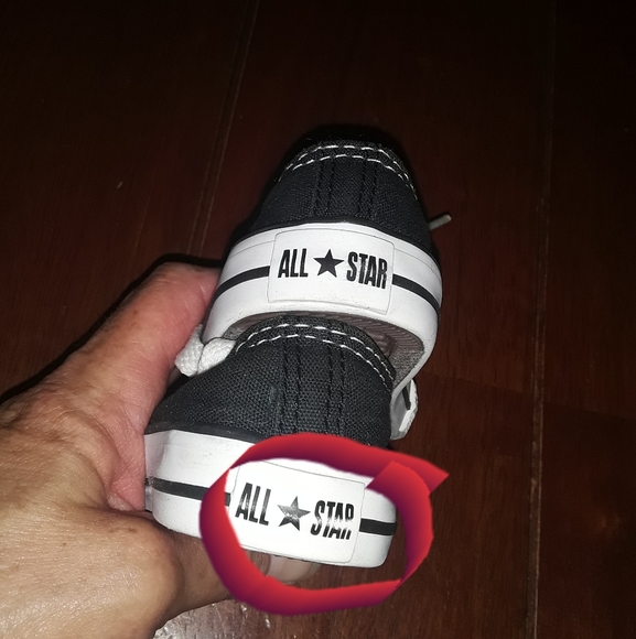 Size 2 infant boys Converse shoes - Picture 13 of 13